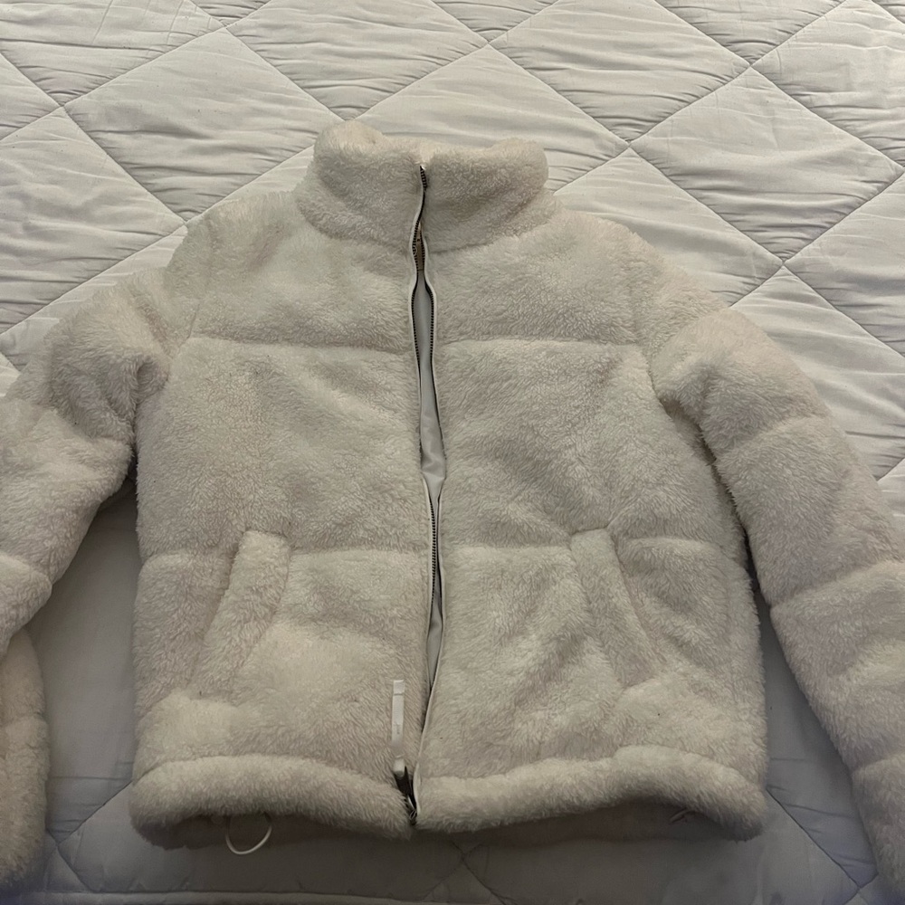 Aeropostale Women's Soft White/Cream Teddy Jacket